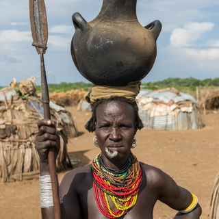 Omorate - Dassanech woman